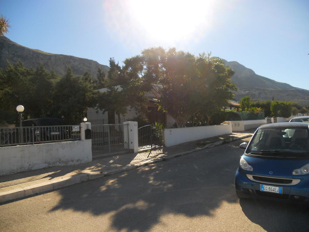 Villetta Magnolie By Trerose Properties - Villetta Indipendente Con Wi-Fi E Posto Auto Gratuito Сан-Вито-Ло-Капо Экстерьер фото